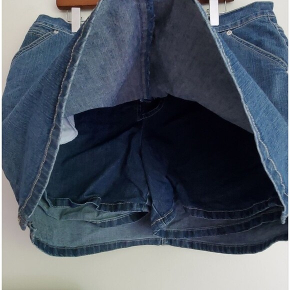 Gloria Vanderbilt Blue Mini Skirt Skort Casual Size 16 - Picture 4 of 8